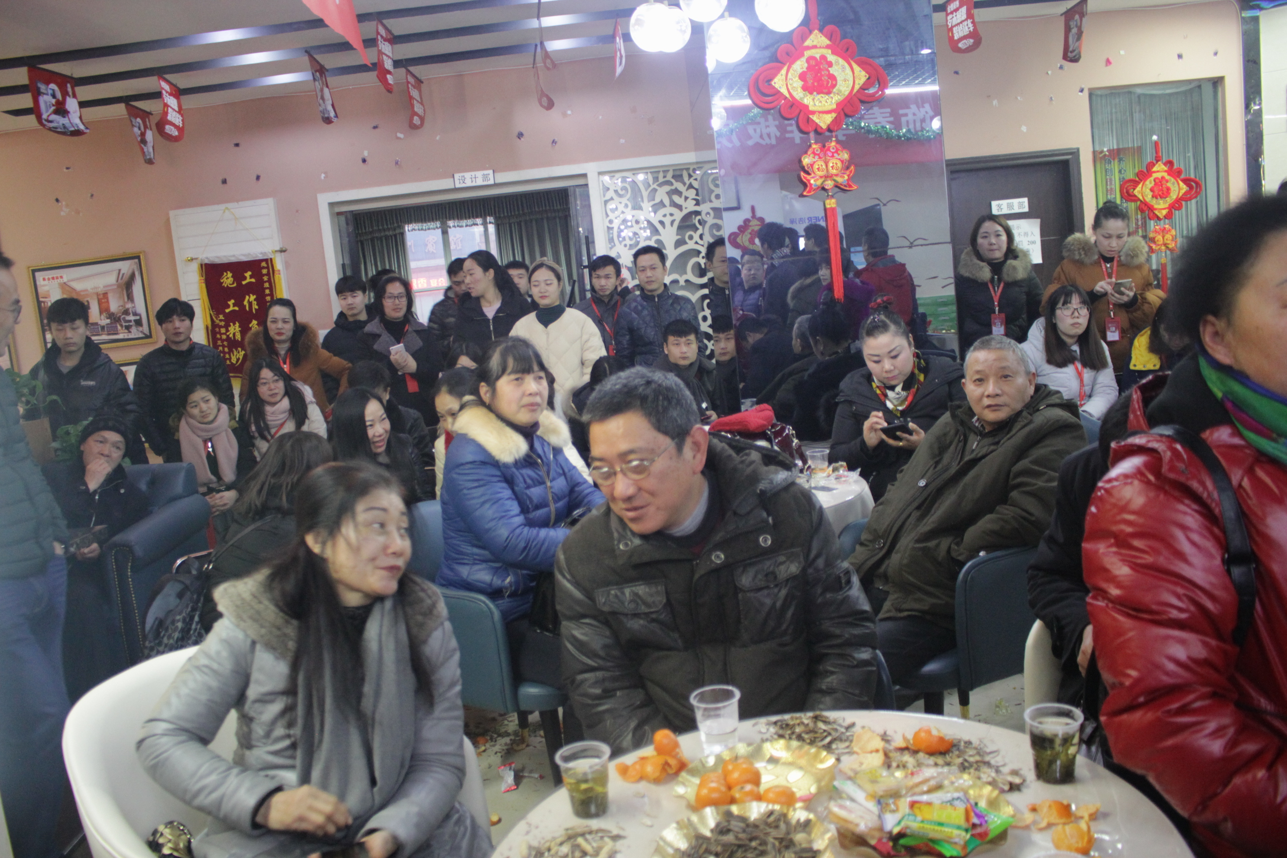 轻松betway娱乐,安心置家!金煌装饰“岁末感恩”温暖全城!